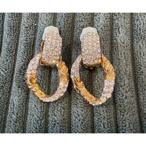 Vintage Ciner Door Knocker Gold Tone Crystal Dangle Clip‎ On Earrings